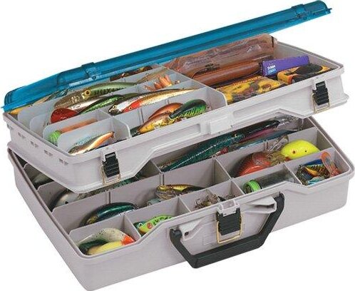 Plano Two-Tier Satchel ; 42,9x30,5x12,7cm horgászdoboz