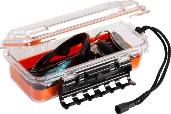 Plano Plano Guide Series™ Waterproof Case 3500 ; 22,9x12,4x7,6cm horgászdoboz