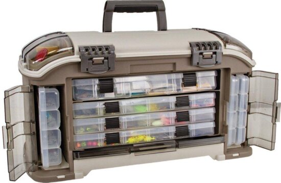 Plano Guide 787010 ANGLED SYSTEM58,4x31,1x31,1cm, (3701(3x), 3750(1x), 3601(2x), 3650 (1x)) horgászdoboz