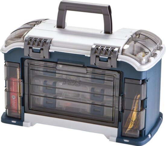 Plano Angled Tackle 728001 ANGLED SYSTEM 3700 BLUE/SILVERAngled Tackle System 3700 ; 45,7x24,1x27,9cm, (3x 3650) horgászdoboz