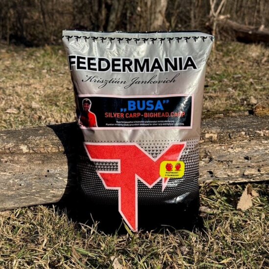 Feedermánia Groundbait Busa Prémium Fenekező Málna-Eper 2500G