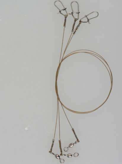 Savage Gear RAW49 UNCOATED TRACE 20CM 0.27MM 7KG 3PC harapásálló fém előke