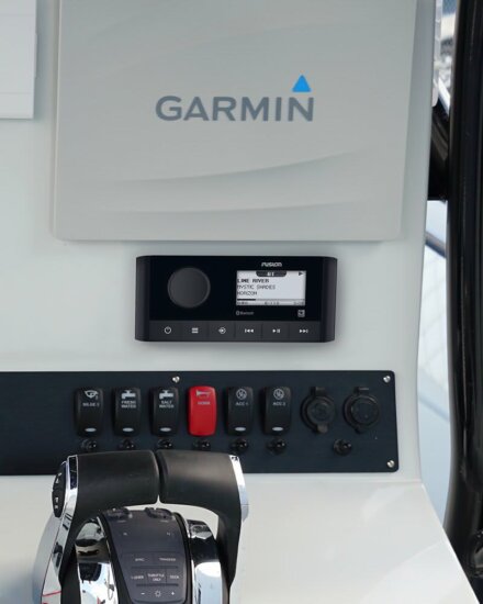 Garmin Fusion MS-RA60 hajós Bluetooth rádió