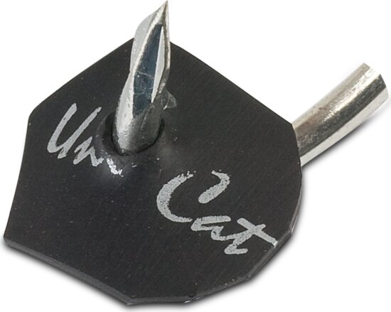 Uni Cat harcsázó csalihal rögzítő 10db