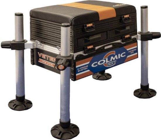 Colmic Veteran 300 Versenyláda