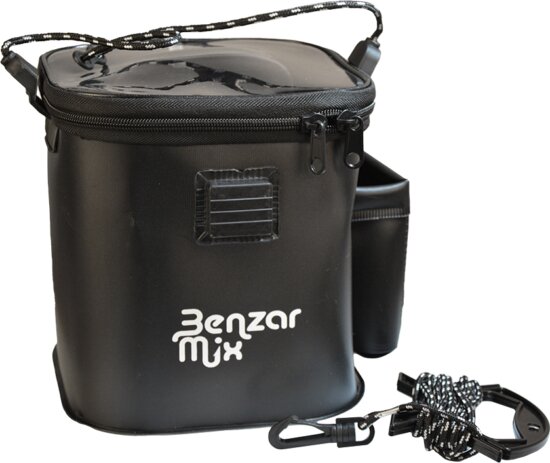 Benzár Eva Vödör Pelletáztatóval