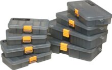 Savage Gear LUREBOX 1A SMOKE 13.8X7.7X3.1CM műcsalis doboz