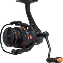 Savage Gear Orange LTD 2500 FD 8p1BB pergető orsó