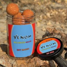 Feedermánia Venom Balanced Boilies Hot Mango 30 mm