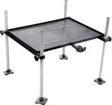 CZ Masszív csalizótálca, 67x50 cm