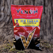 Venom High Carb Boilie 30 mm Ice Cream
